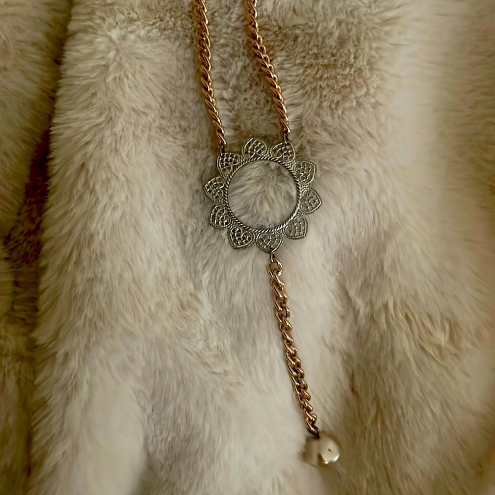 Necklace from sabika